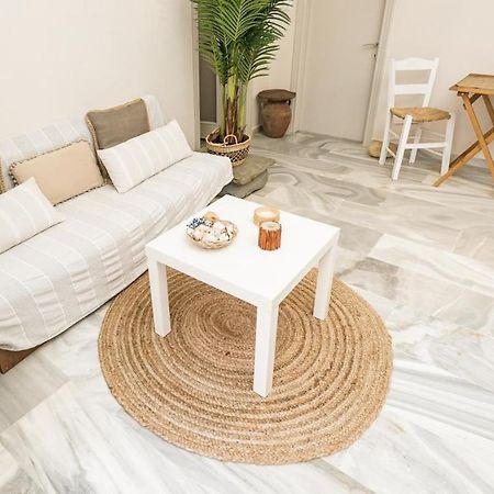 Traditional Dame Apartment Mesi  Bagian luar foto