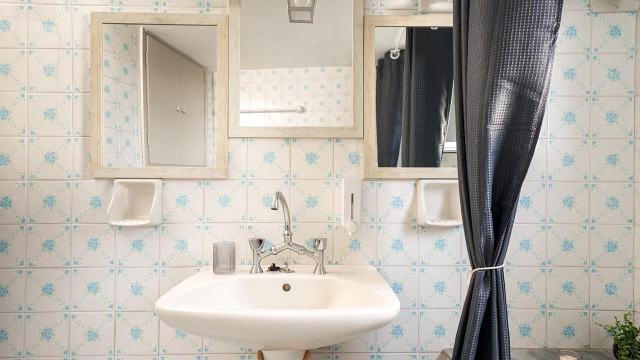 Traditional Dame Apartment Mesi  Bagian luar foto